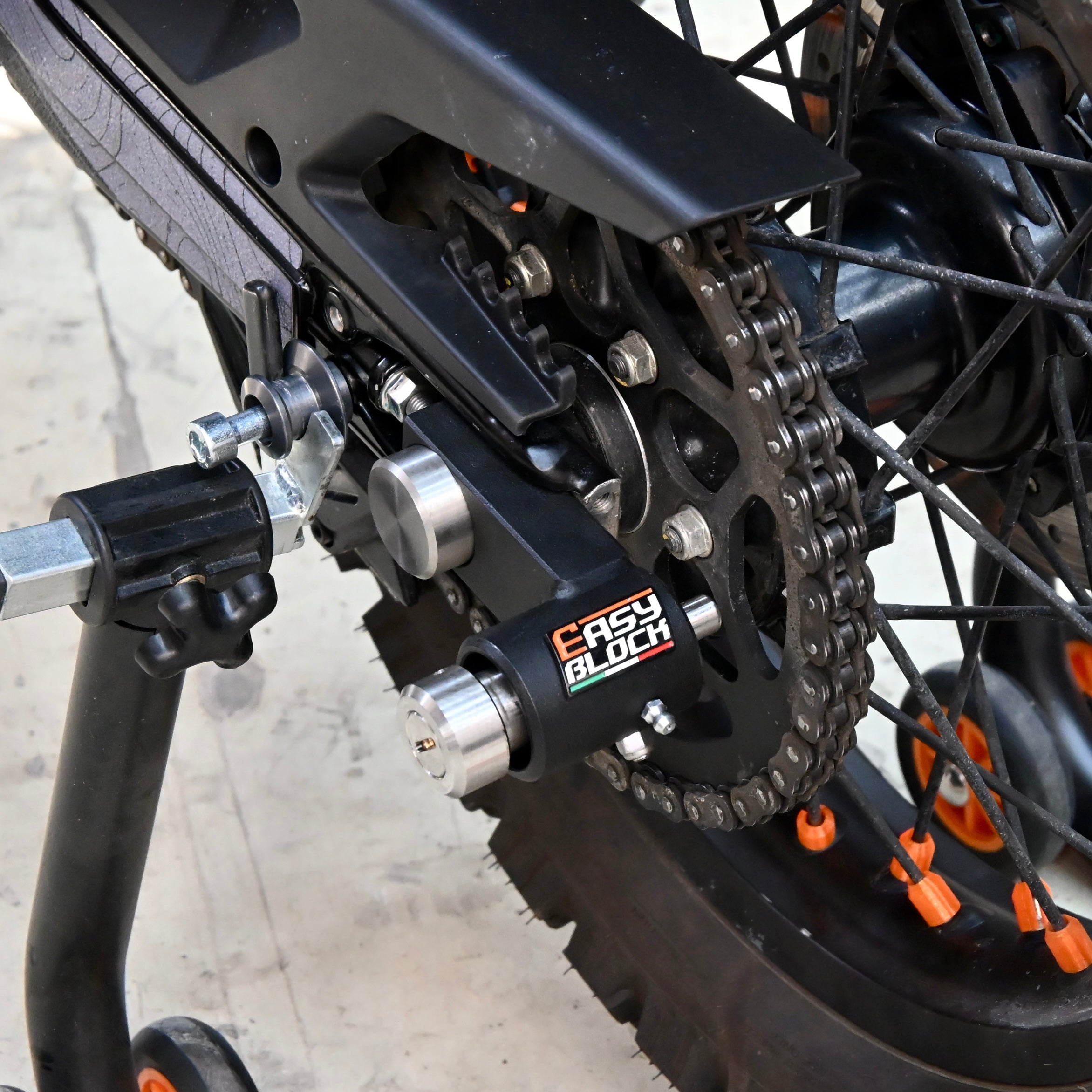 390 Adventure R